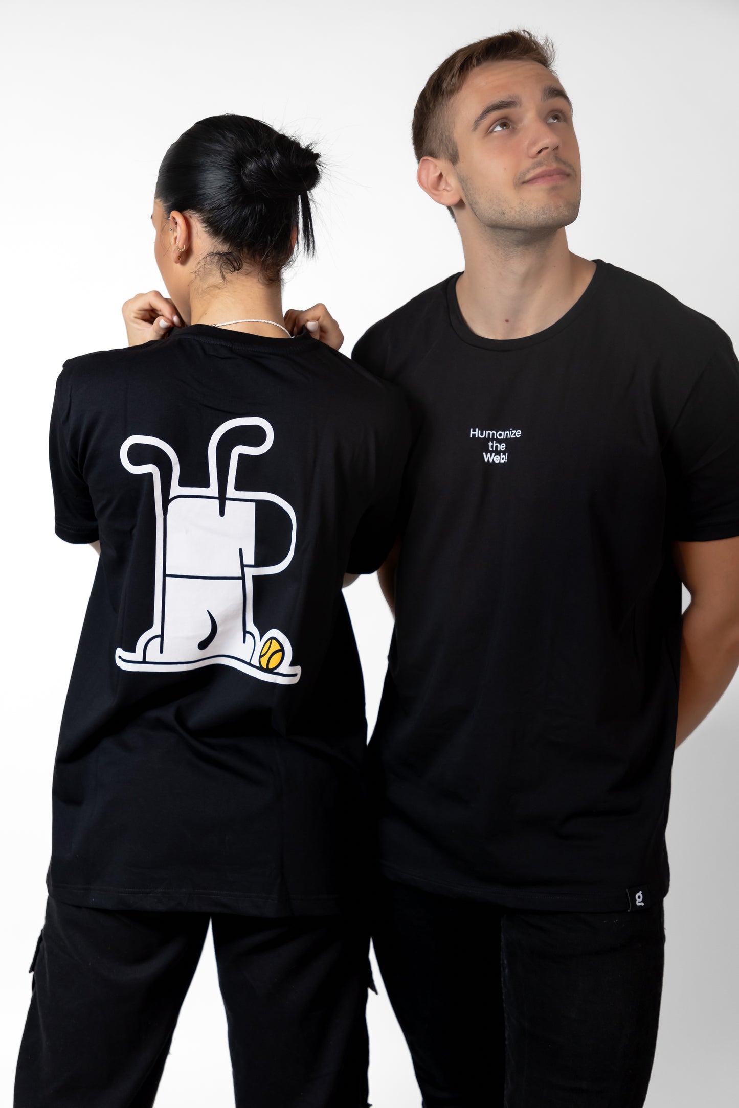 Doggo Relax - Black Tee